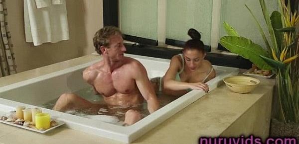  Hot bath with sweet girl